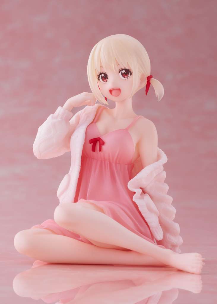 Lycoris Recoil Chisato Roomwear Desk Figur taito