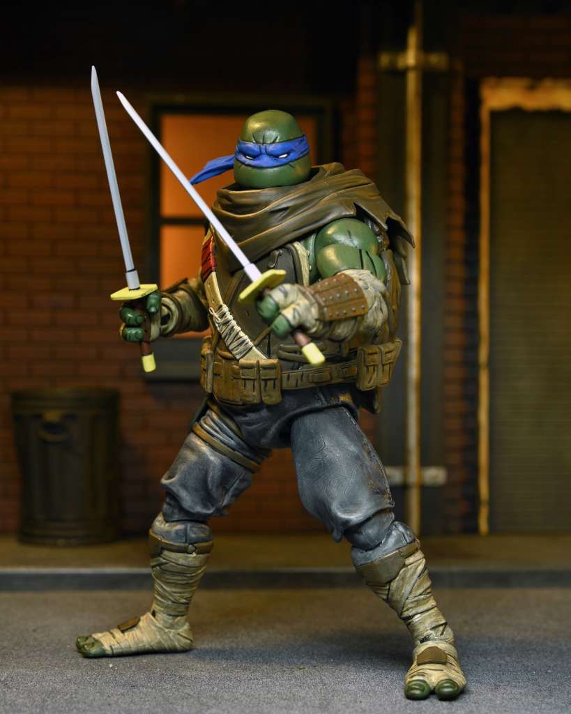 TMNT Last Ronin Leonardo Ultimate Action Figure neca