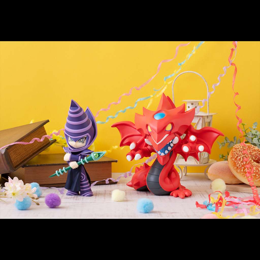 Megatoon Yu-Gi-Oh Dark Magician & Slifer Gift Set megahouse