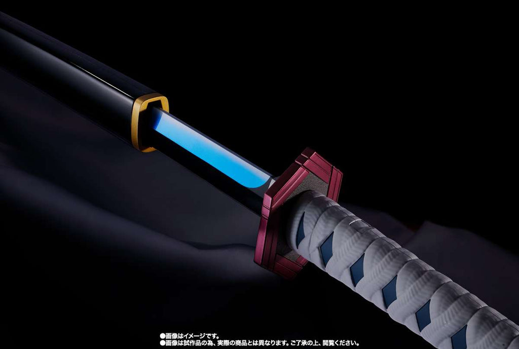 Demon Slayer Giyu Tomioka Nichirin Sword Proplica bandai