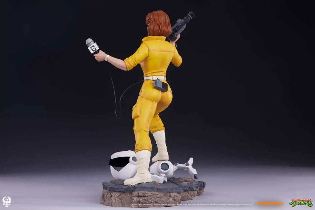 TMNT April O’Neil 1:4 Figur