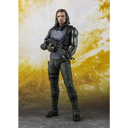 Svart och grå taktisk figur med långt mörkt hår, rustad väst, gröna byxor, svarta stövlar och assault rifle från Aiw Bucky & Tamashii Effect Impact SH Figuarts