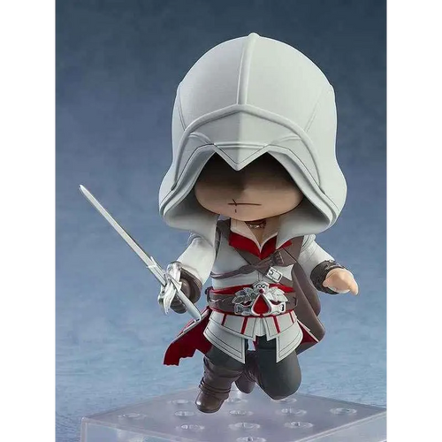 Vit Nendoroid-figur av Ezio Auditore från Assassins Creed, vit och röd med huva, bälte och svärd