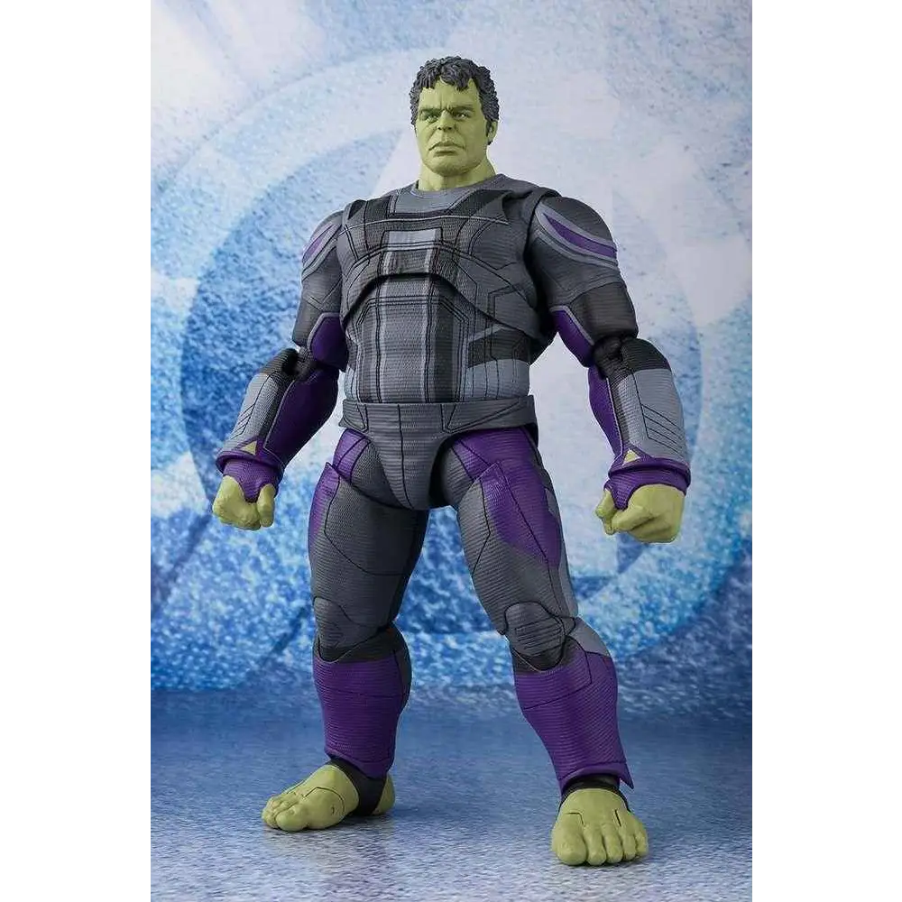 Grön hyad Hulk-figur i grå-lila rustning från Avengers Endgame SH Figuarts