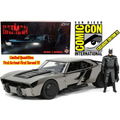 Silvrig Batmobile-modell 1:24 med Batman, SDCC 2022-variant