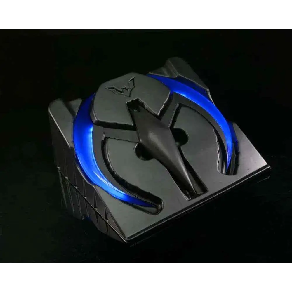 Svart metallisk Overwatch Reaper-emblem med blå LED-ring, Batman Beyond Batarang-replika