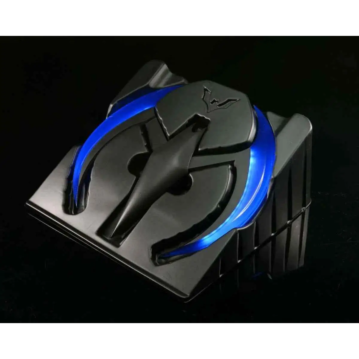 Svart metallisk gaming-headset med blå lysande emblem för Batman Beyond Batarang Blue Replica