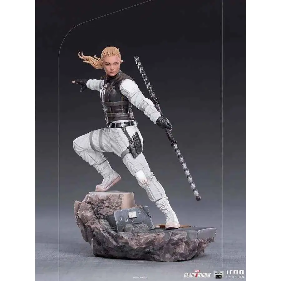 Yelena Belova Black Widow 1/10 Iron Studios statyett i dynamisk pose