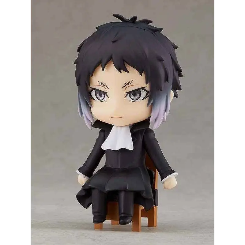 Svartvit chibi-figur av Ryunosuke Akutagawa från Bungo Stray Dogs Nendoroid Swacchao!