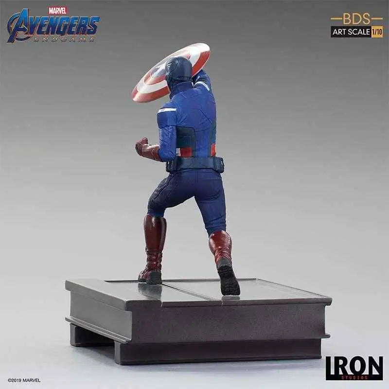 Kapten America 2012 1/10 skulptur - Avenger Edition i blå-röd dräkt