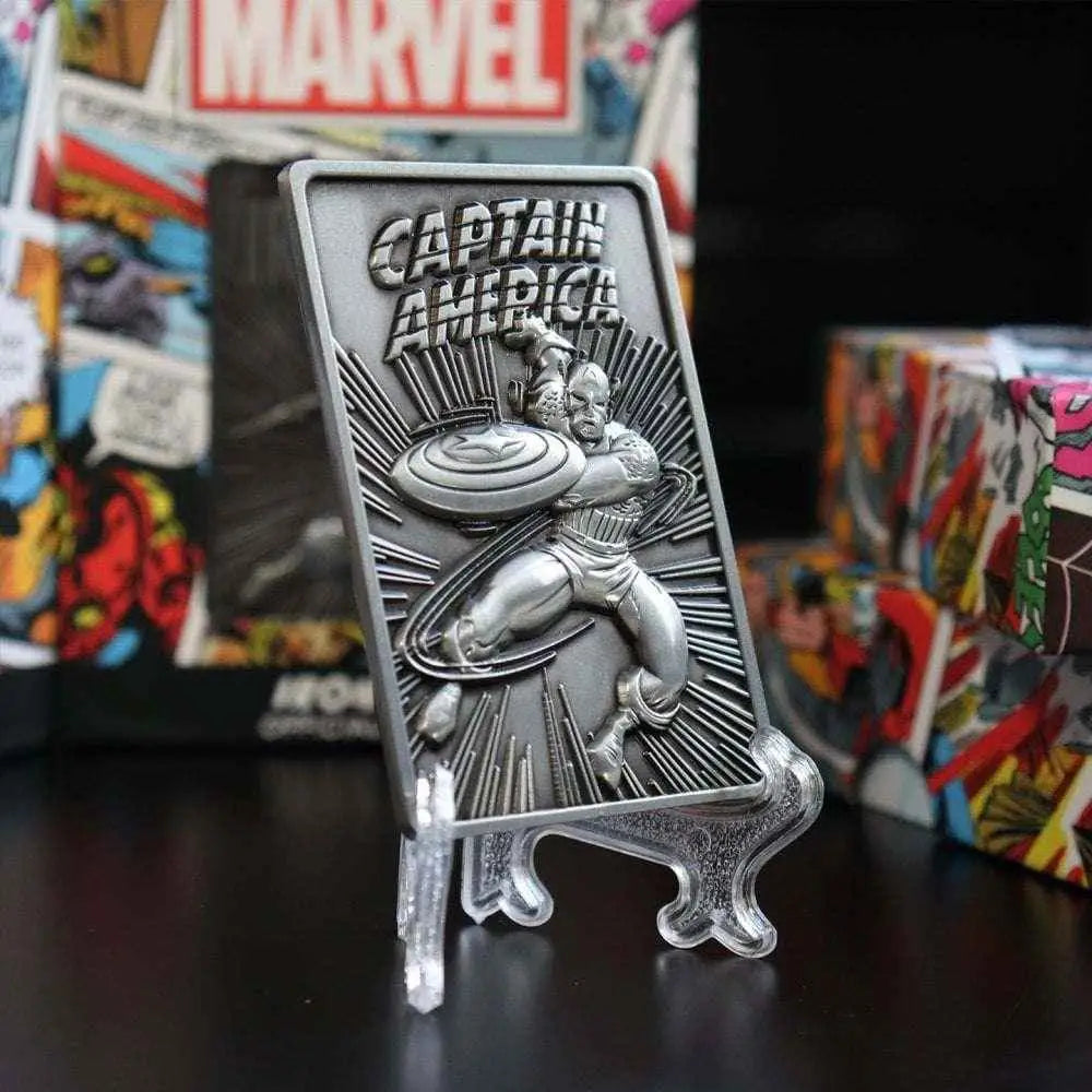 Silver Captain America Samlar Ingot med hjälte i action och sköld
