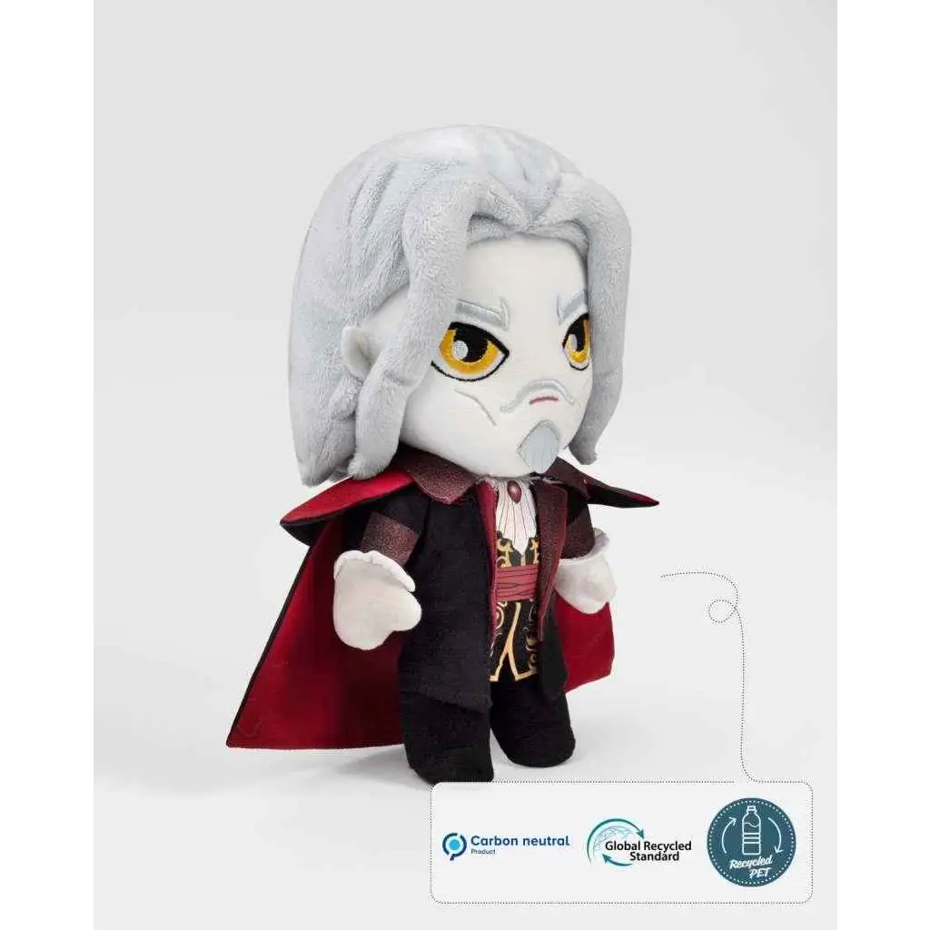 Castlevania Dracula plush med silverhår, gula ögon, svart kappa och röd mantel. Hållbar och detaljerad