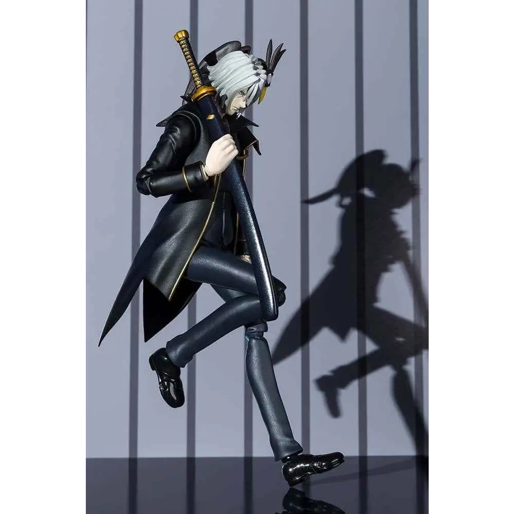 Svart och guld Cowboy Bebop Vicious-figur med vitt hår, lång mantel och svärd