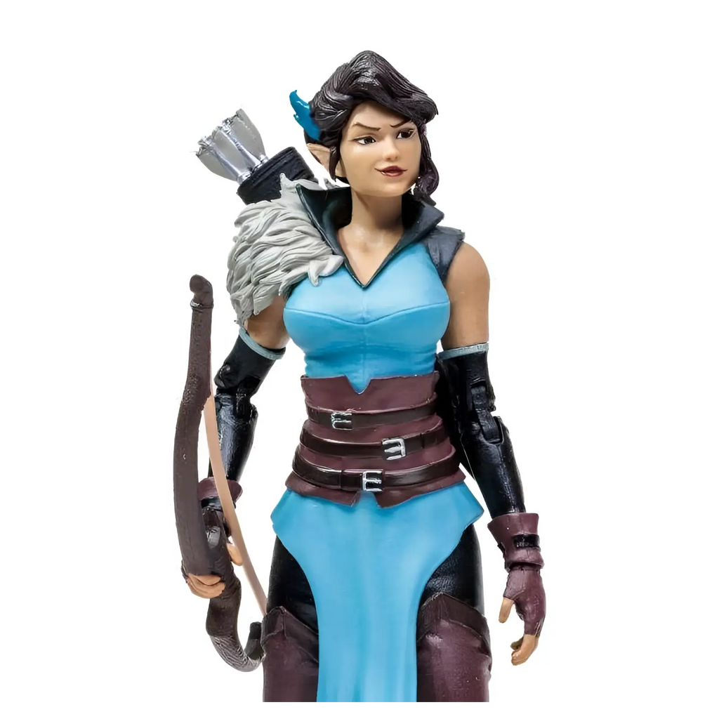 Blå och brun fantasybågskytt actionfigur Vexahlia från Critical Role Vox Machina med svarta handskar, grå fjäderpilkö, och pilbåge