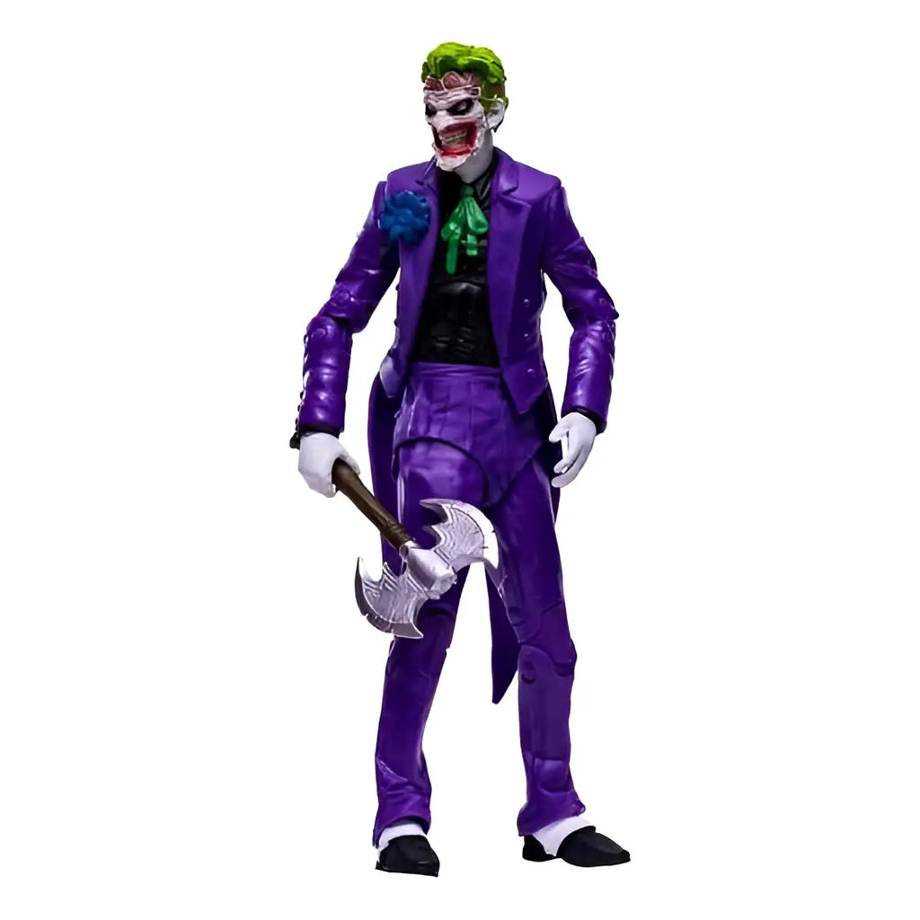 DC Multiverse Joker: Death of the Family-figur med lila kostym, grönt hår, blå blomma på slagpåsen och yxa i handen