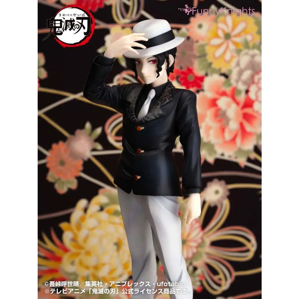 Svartvit fedora med svart band från Demon Slayer Muzan Kibutsuji-figur