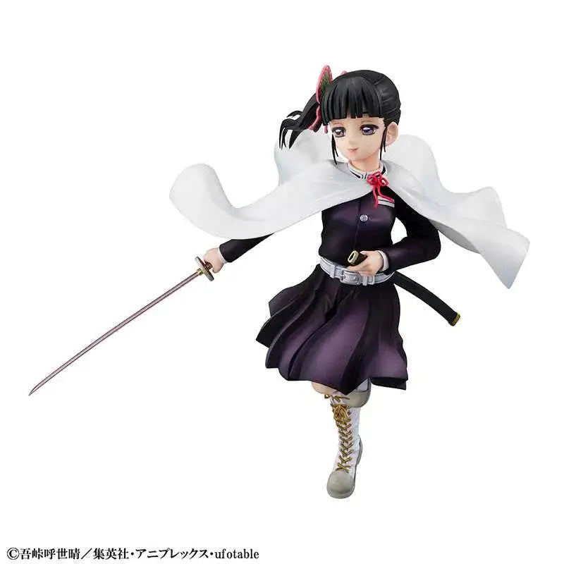Demon Slayer GALS Tsuyuri Kanawo svartvit anime-figur av flicka i skoluniform med cape och svärd