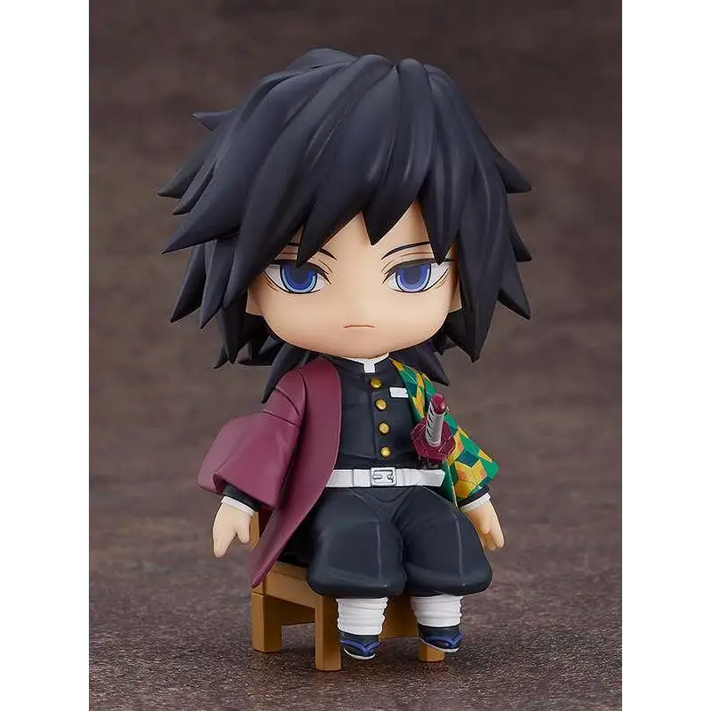 Giyu Tomioka Nendoroid Swacchao figurin med svart hår, blå ögon och chibi-stil