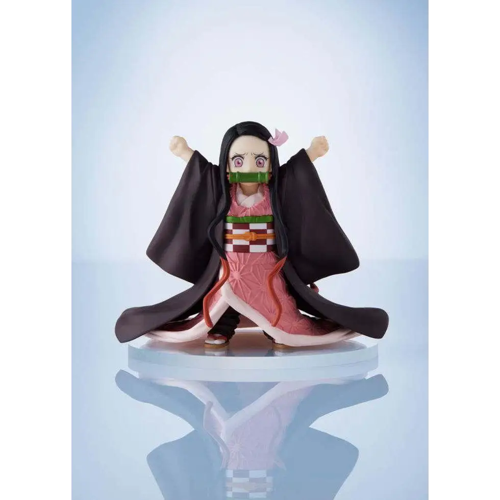 Nezuko Kamado Demon Slayer mini-figur med svart hår och rosa band