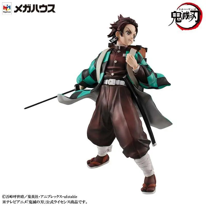 Demon Slayer Tanjiro och Nezuko PVC-staty sett med detaljerad Tanjiro-figur