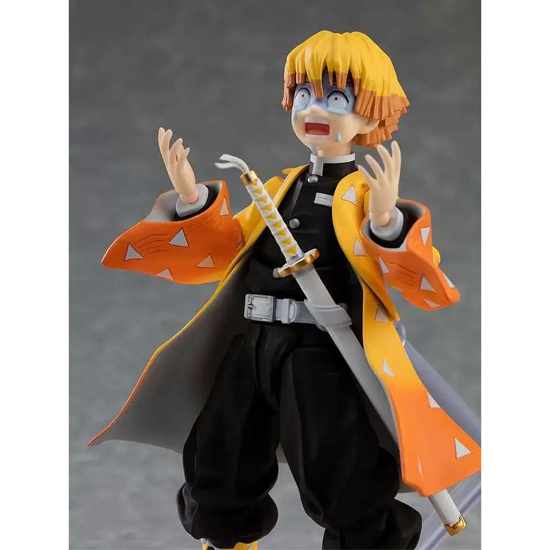 Demon Slayer Zenitsu Agatsuma figma: orange-gul triangelmönstrad mantel med svart underkläder, vit bälte och svärdaccessoar