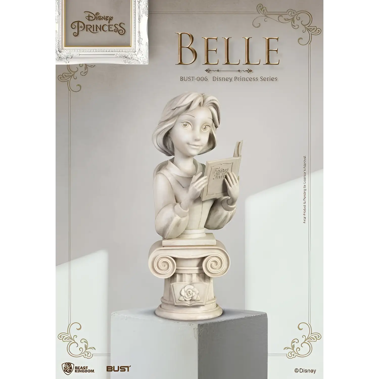 Beige resinbyst av Disney-prinsessan Belle med bok och signaturfrisyr