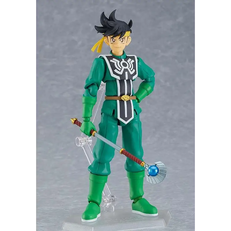 Grön rustad Popp Figma-figur från Dragon Quest med svart spretigt hår, gul huvudbindel, svärd och stav
