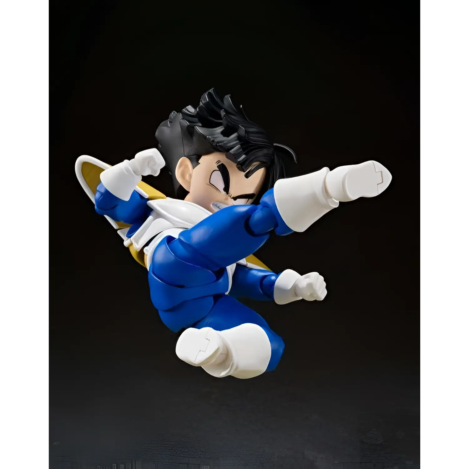 Blå och vit actionfigur av Son Gohan i Saiyan-stridskläder, SH Figuarts