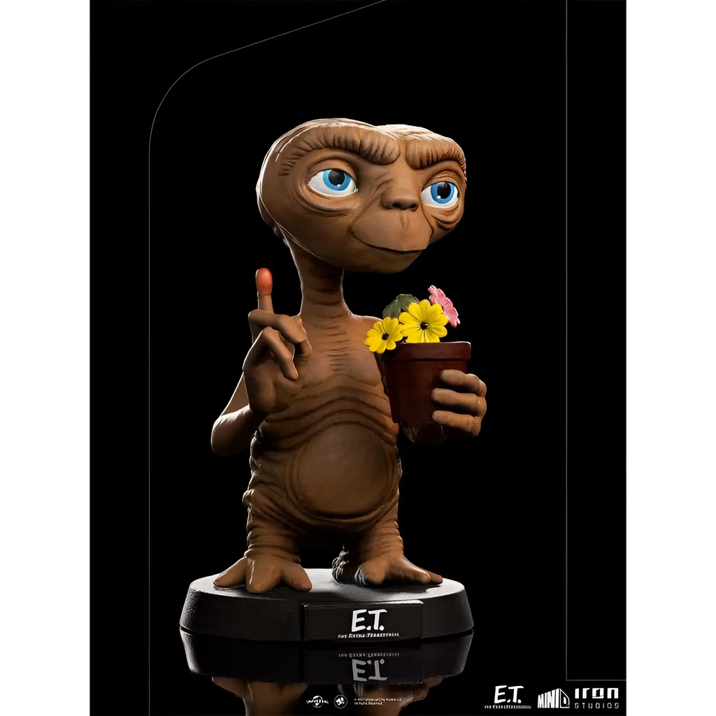 Brun, texturerad E.T. minico staty av Iron Studios