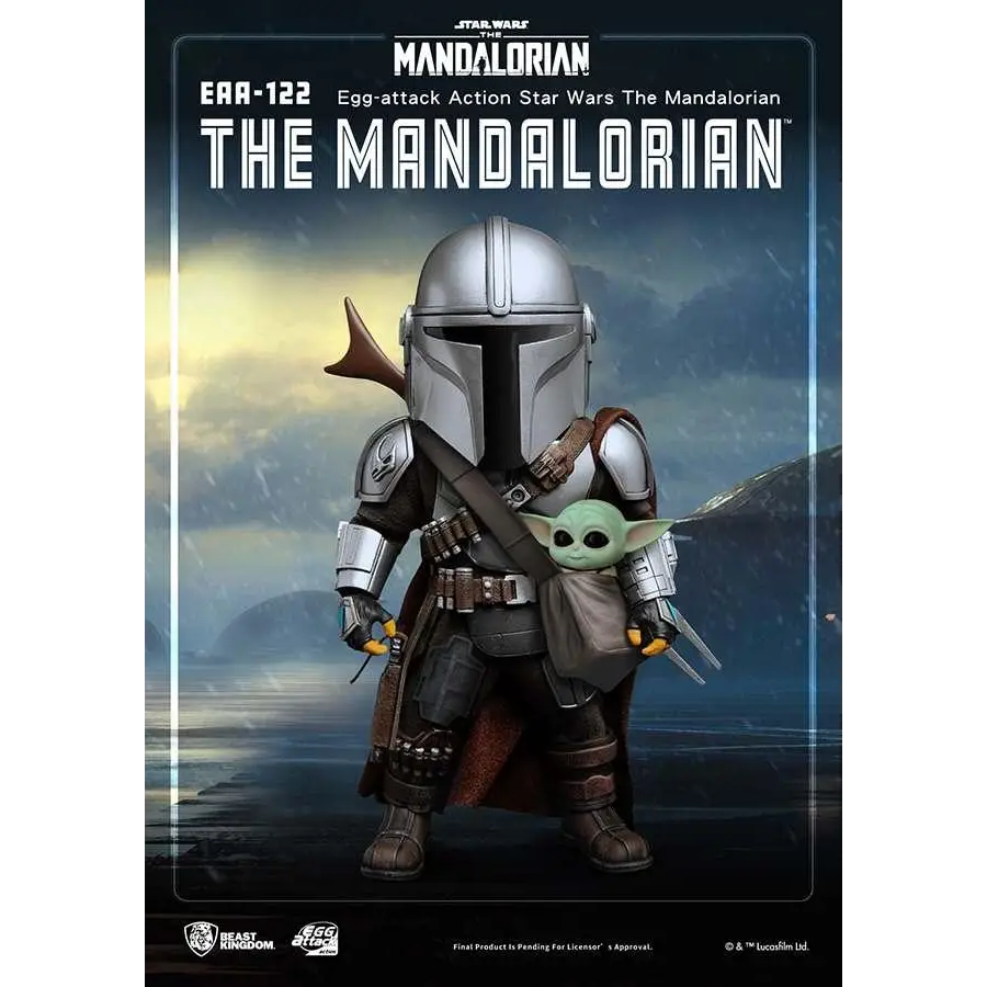 Silver och svart Mandalorian-actionfigur med grön baby i armarna från Egg Attack