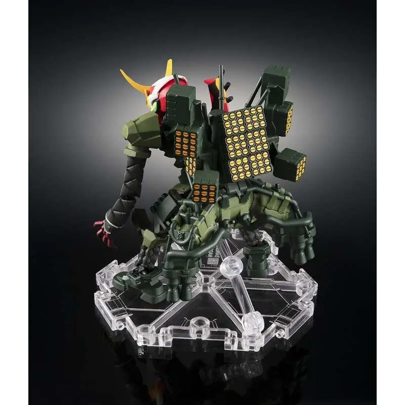 Grön och röd rustad EVA-02 robotfigur med gula horn på klar plastställ, Evangelion 3.0+1.0 NXEdge