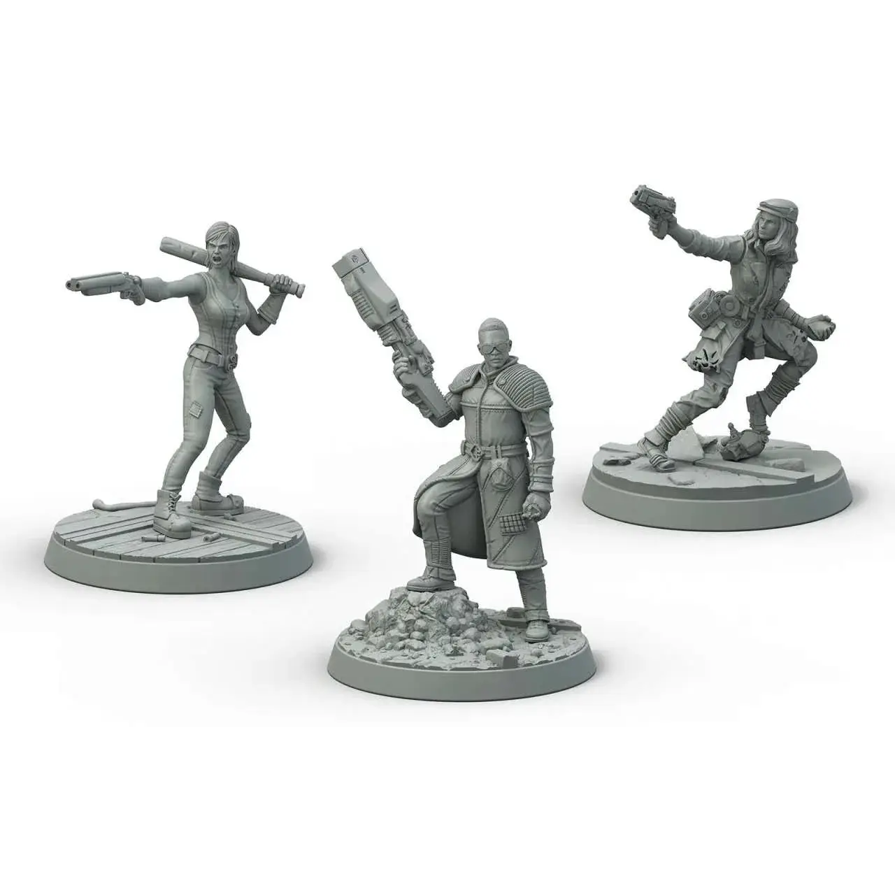 Tre grå plastminiatyrfigurer i Fallout: Wasteland Warfare Boston Companions Set med rustning och vapen på cirkulära baser