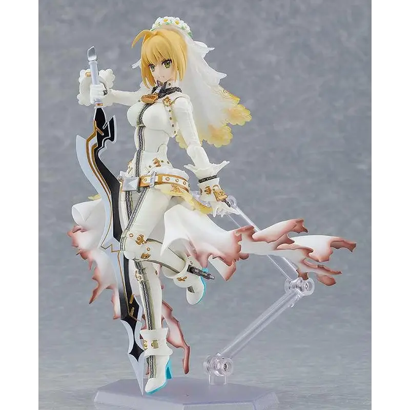 Vit brud-Saber Nero Claudius figma med slöja, rustning och svärd