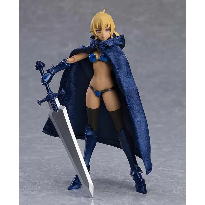 Figma Makoto i veteranbikini rustning med blå mantel och silver svärd