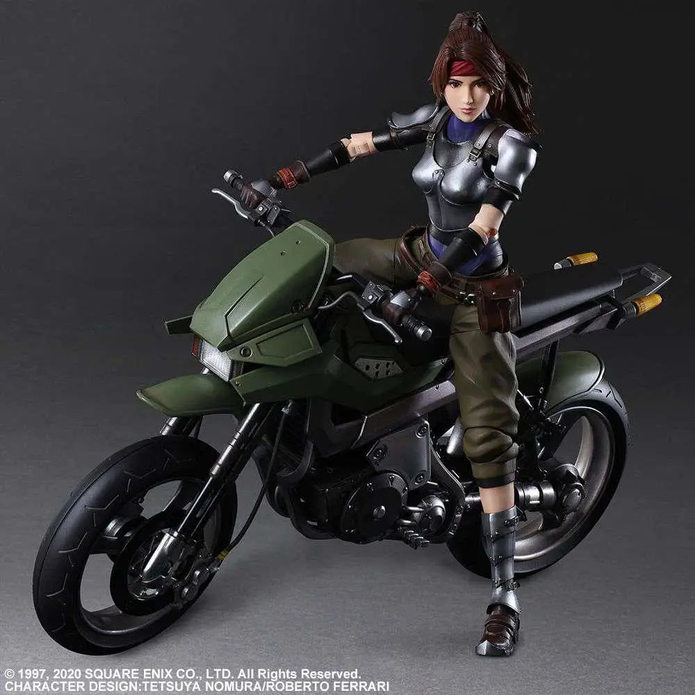 Detaljerad actionfigur av Jessie från Final Fantasy VII Remake på olivgrön motorcykel i silver och svart rustning