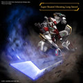 Vit guld och röd Gundam-robot med glödande blå upphettad vibrerande långsvärd, Full Mechanics Mailes Kenbu Zan 1/48