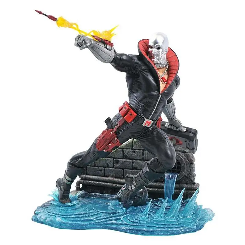 G.I. Joe Gallery Destro PVC-staty: Svart och röd rustad figur med silvermask, i aktion med flammande pil
