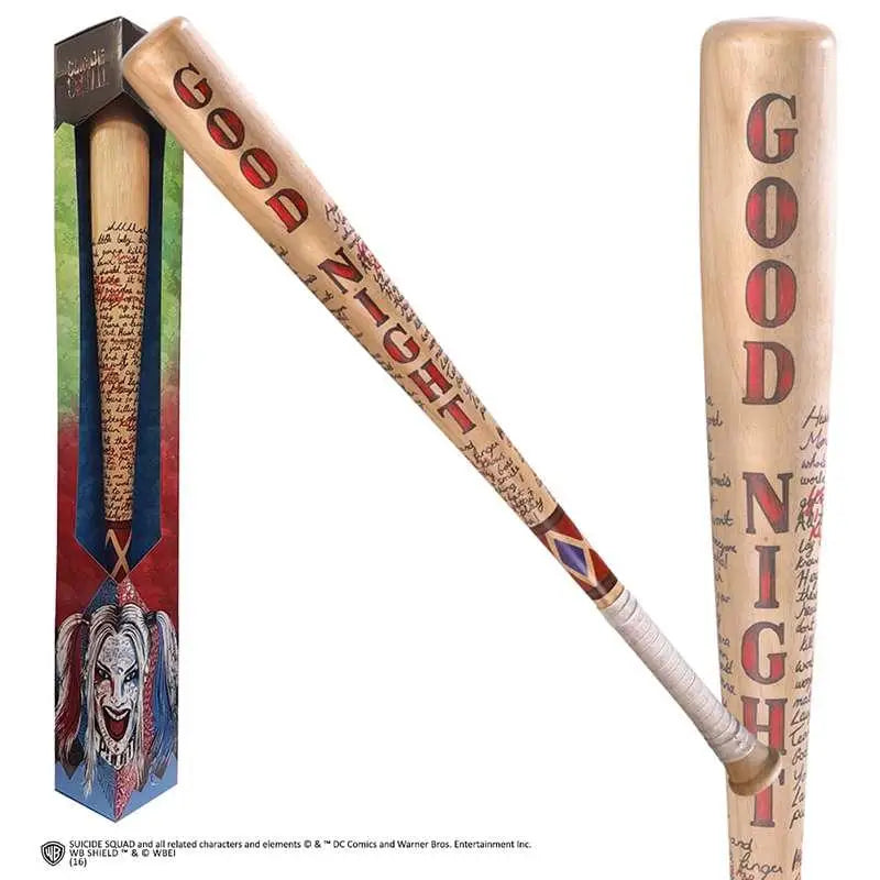 Harley Quinn replikabaserat träbat med godnatt i rött