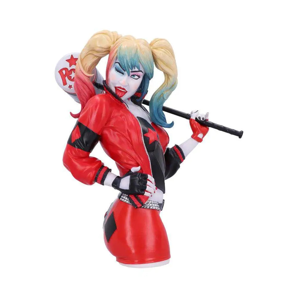 Röd och svart Harley Quinn bystskulptur i högkvalitativ resin med blonda och blå flätor, håller batong över axeln