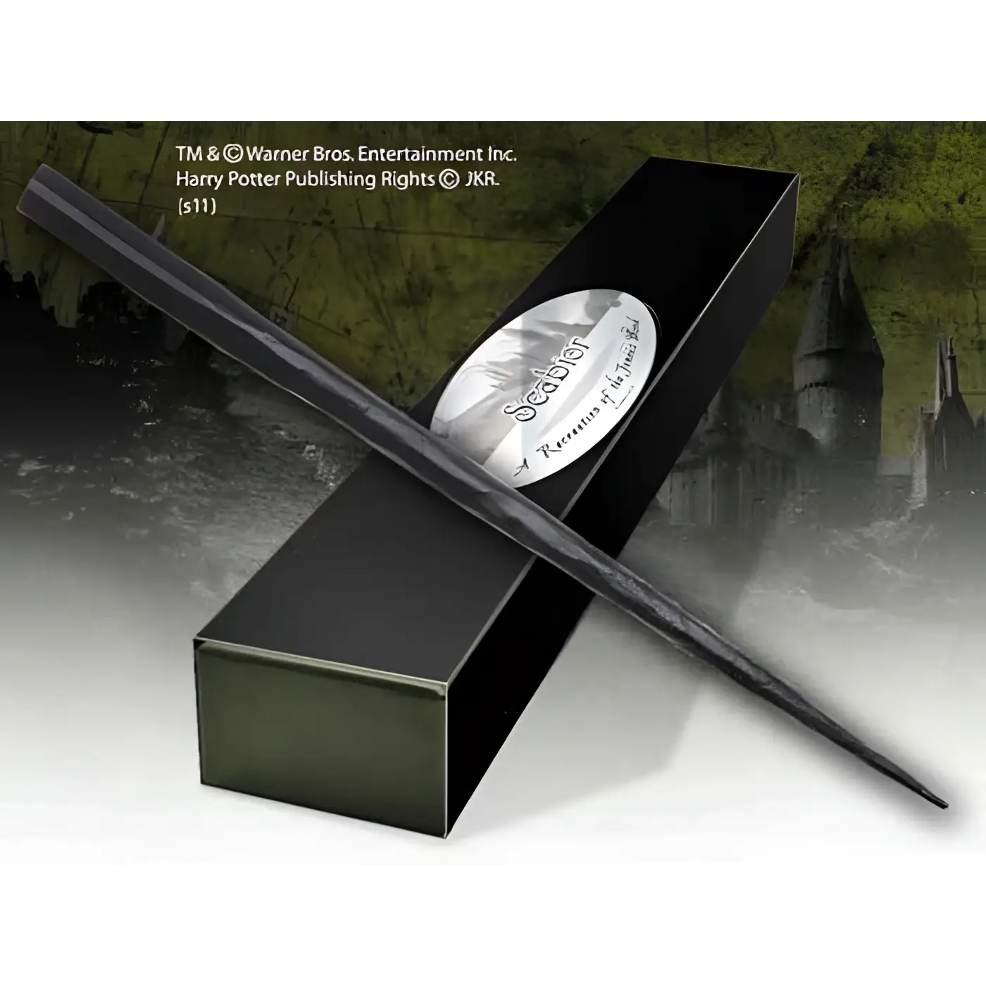 Svart polerad trästav med silveretikett Severus Ravenclaw Hogwarts Warner Bros