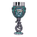 Grön och silver Slytherin-goblet med ormbas och vapenemblem