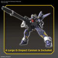 Lila och svart plast Gundam-modell med gula accenter, håller stor G-Impact-kanon, HG Huckebein MK II Byggsats
