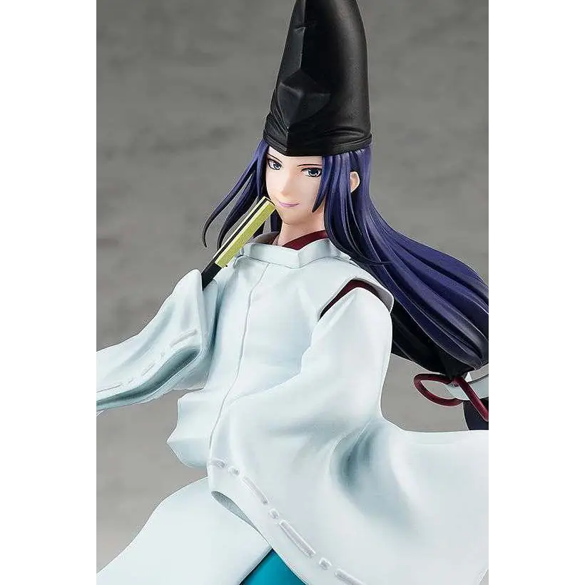 Figur av Fujiwara-no-Sai från Hikaru no Go med lila hår och vit robe