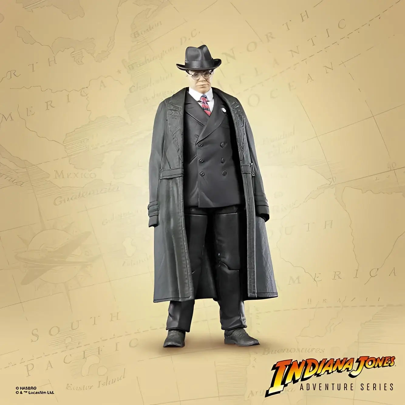 Svart läderlik trenchcoat på Indiana Jones Major Arnold Toht-actionfigur med fedora