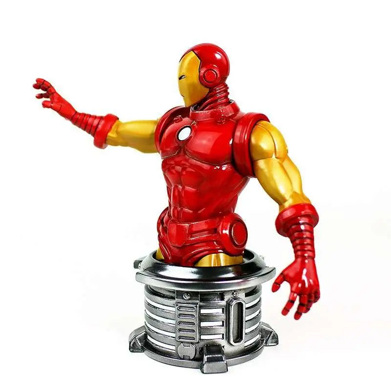 Röd och guld Iron Man byst-figurin med detaljerad rustning på metallbas