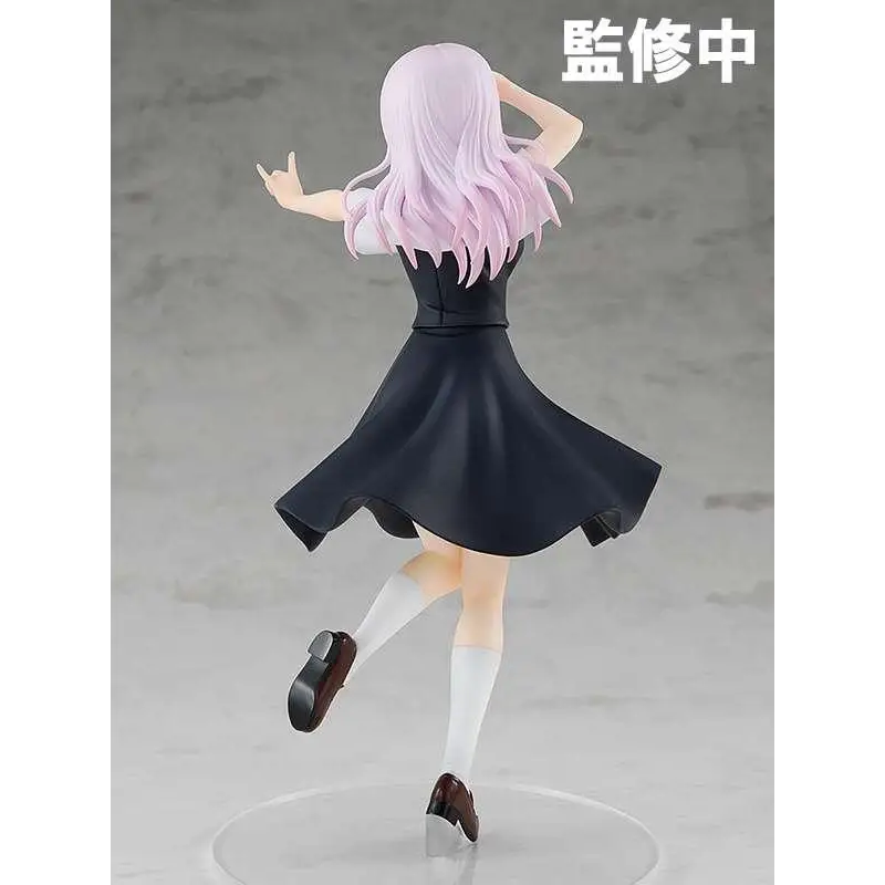 Chika Fujiwara anime-figur från Kaguya-sama: Love is War med lila hår och svart skolklänning