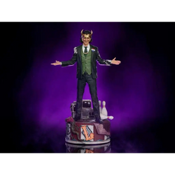 Loki-presidentvariant 1/10-staty av Iron Studios på bowlingbana