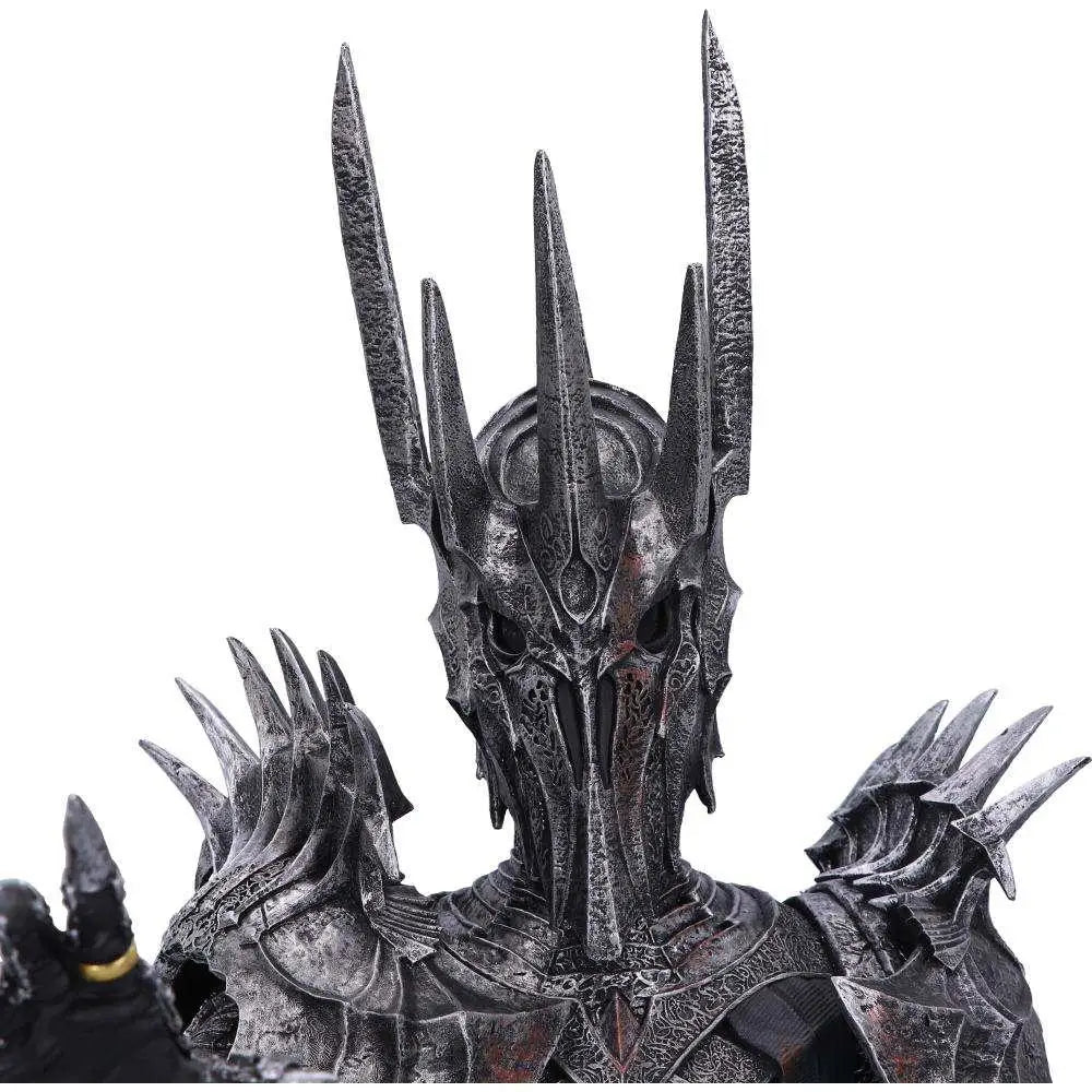 Sauron byst 39 cm i svart spetsat rustning med taggar och hotfull hjälm