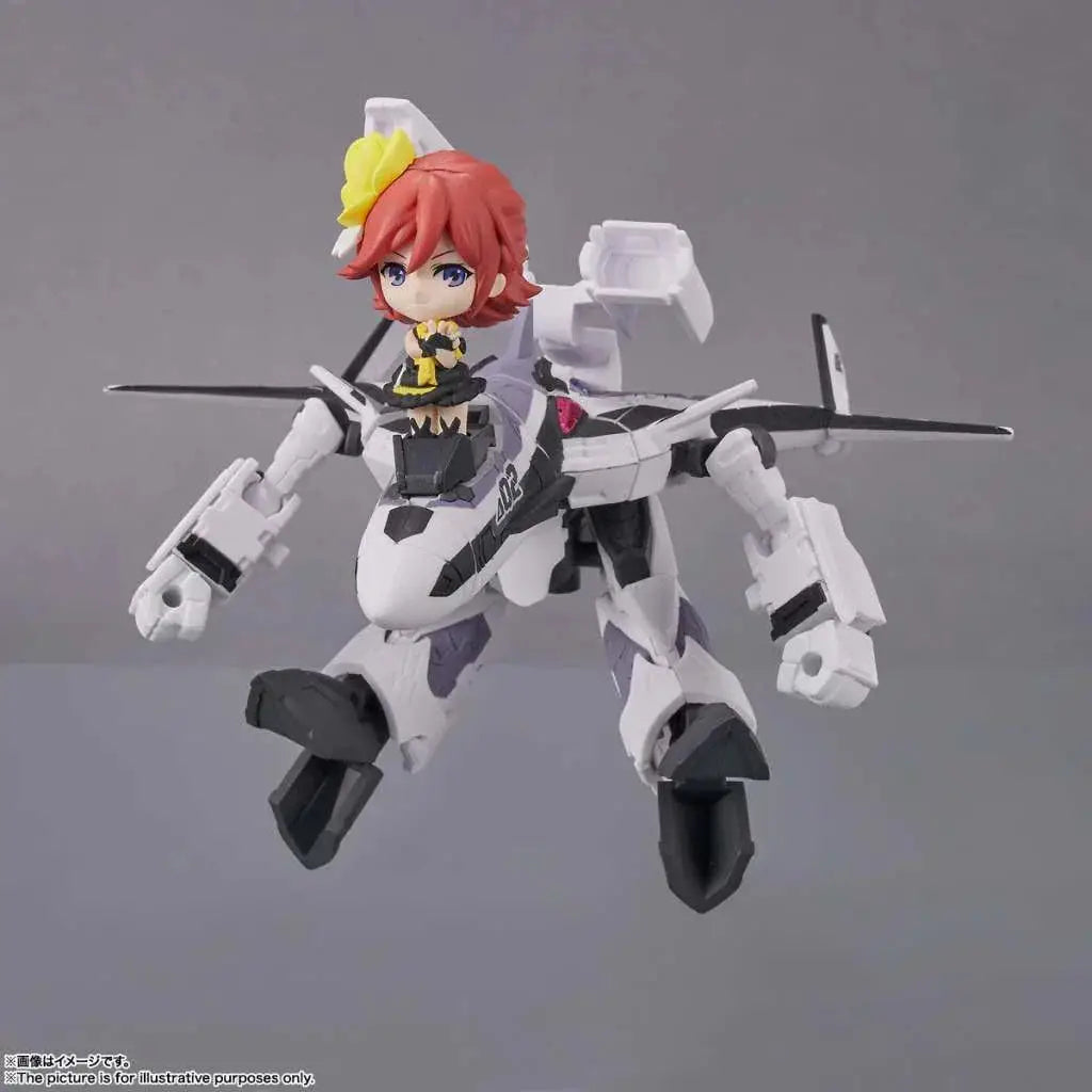 Vit Macross VF-31F Siegfried Kaname i miniform med rödhårig animeflicka på jetrobot