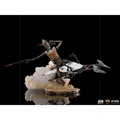 Detaljerad Mandalorian IG-11 och Grogu-staty 1/10 med speederbike